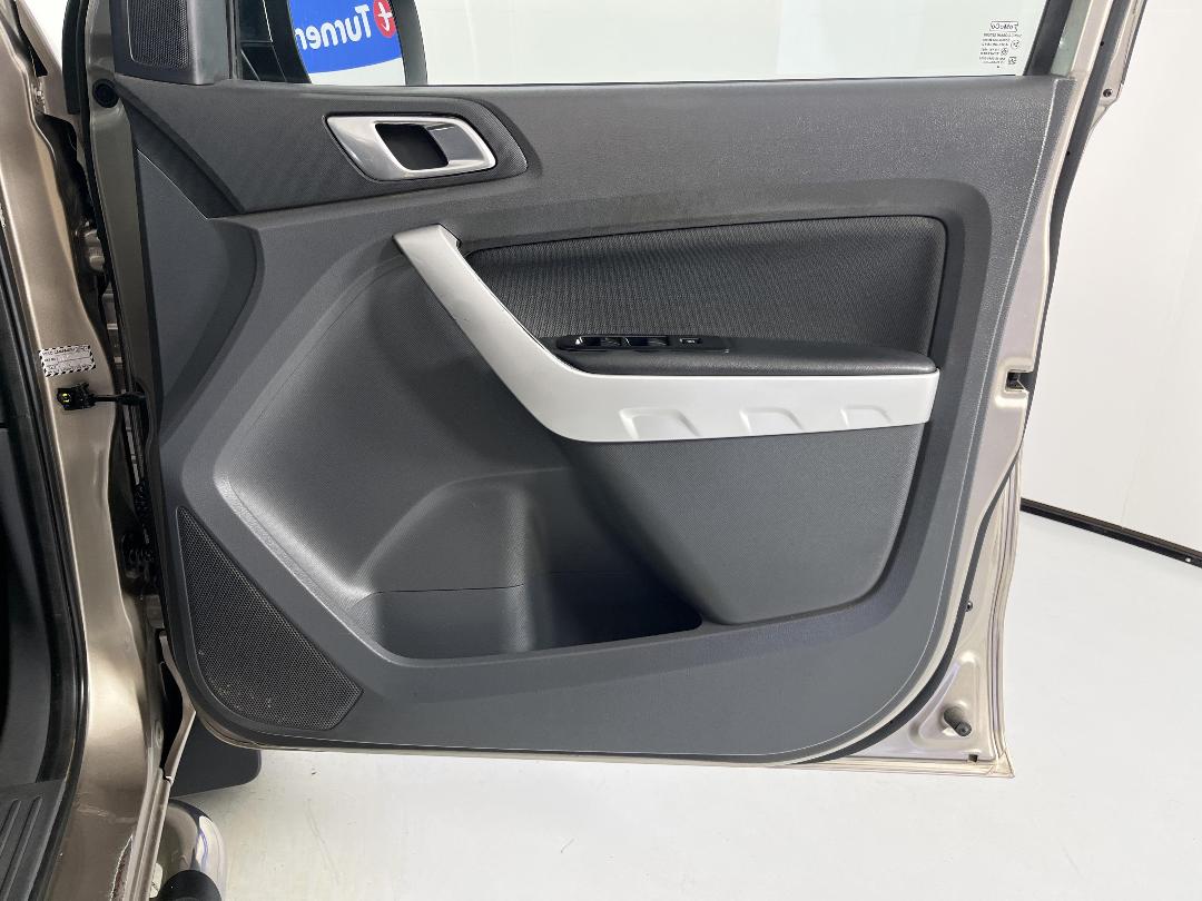 Photo '14' of Ford Ranger