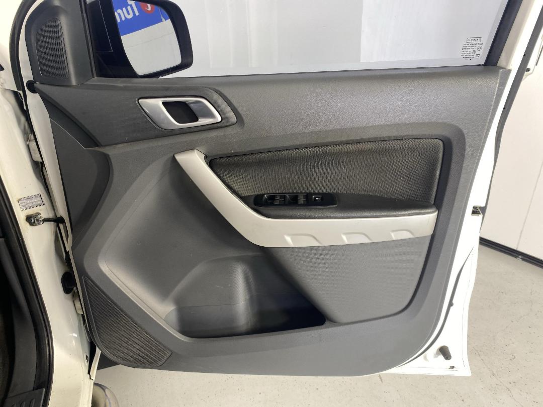 Photo '15' of Ford Ranger Photo '15' of Ford Ranger