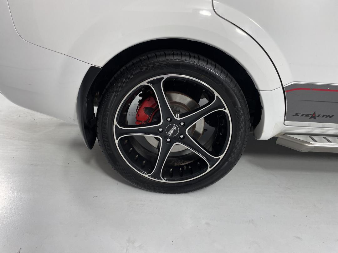 Photo '12' of Ford Territory