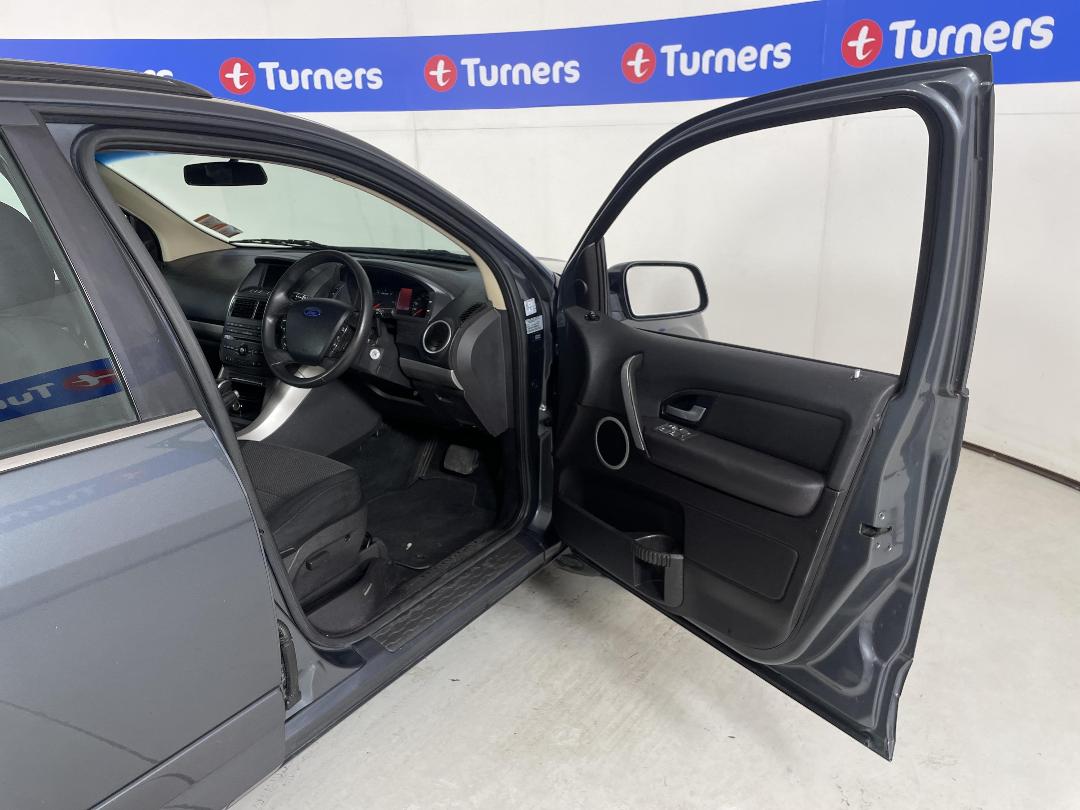 Photo '15' of Ford Territory Photo '15' of Ford Territory