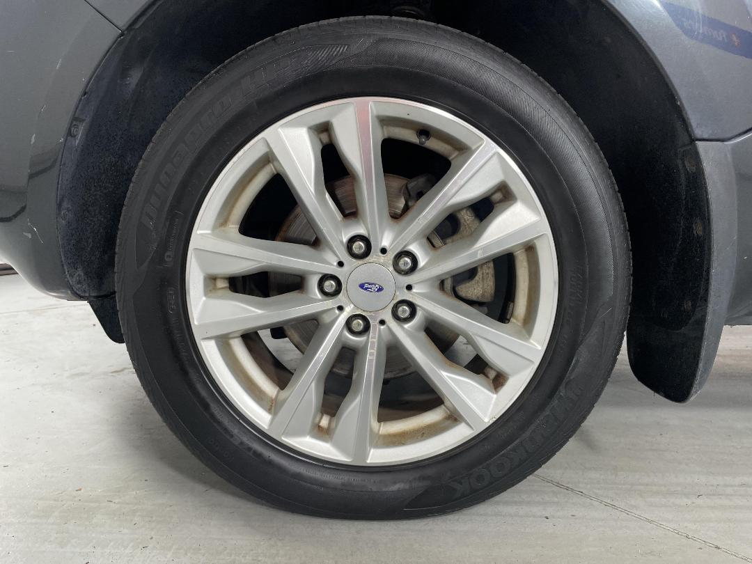 Photo '10' of Ford Territory