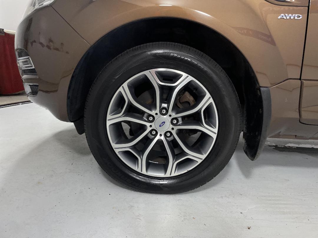 Photo '10' of Ford Territory