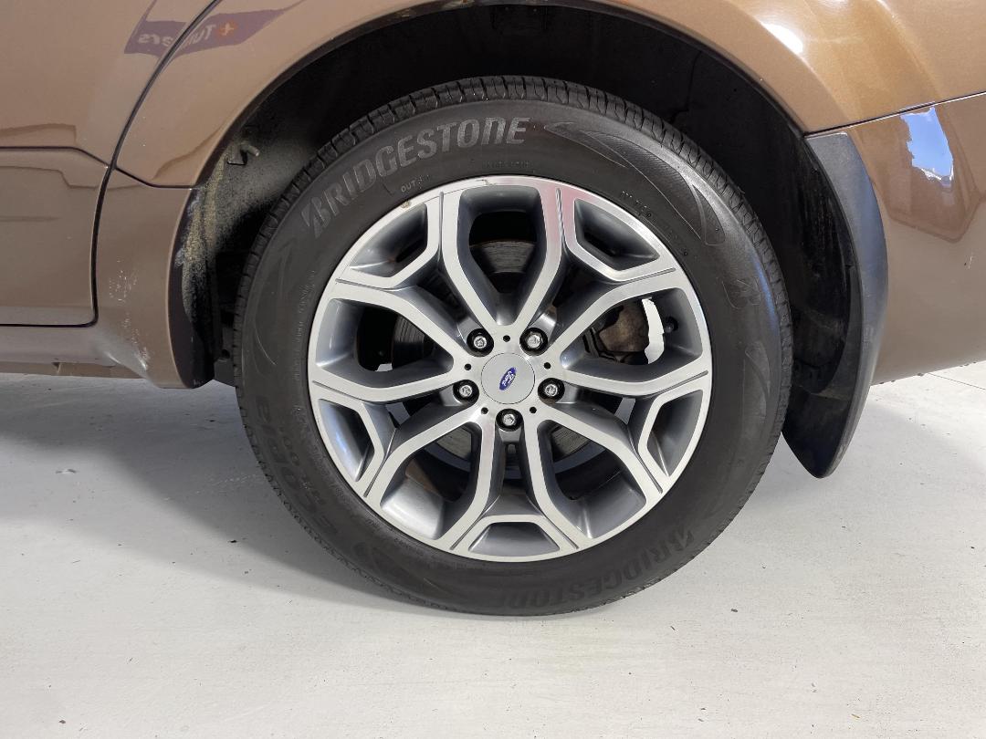 Photo '11' of Ford Territory