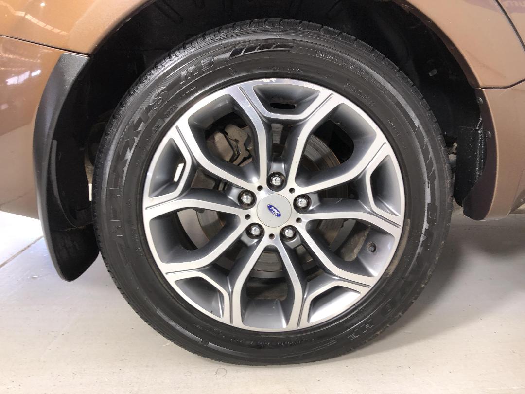 Photo '12' of Ford Territory Photo '12' of Ford Territory