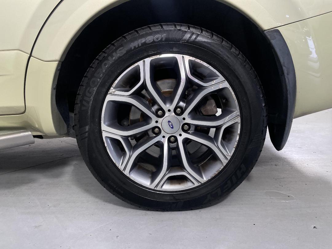 Photo '11' of Ford Territory