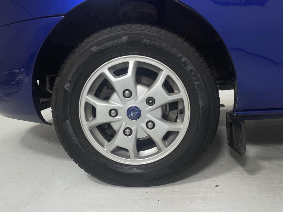 Photo '10' of Ford Transit