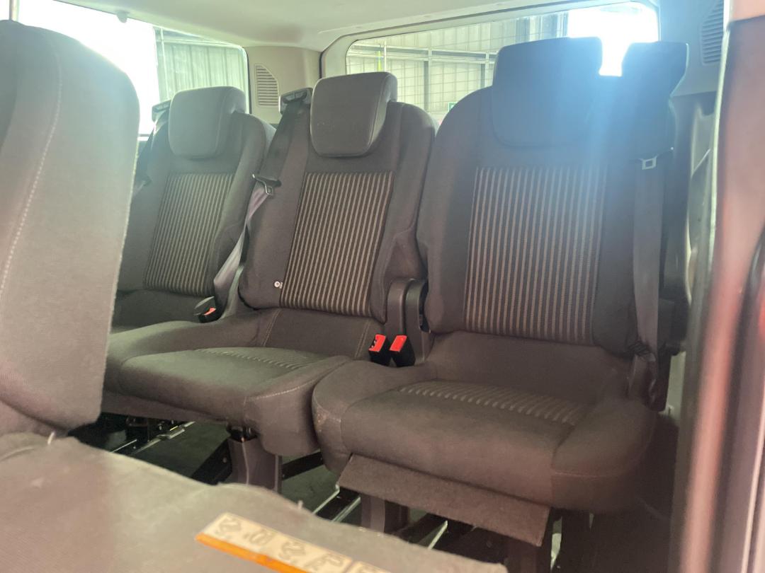 Photo '23' of Ford Transit