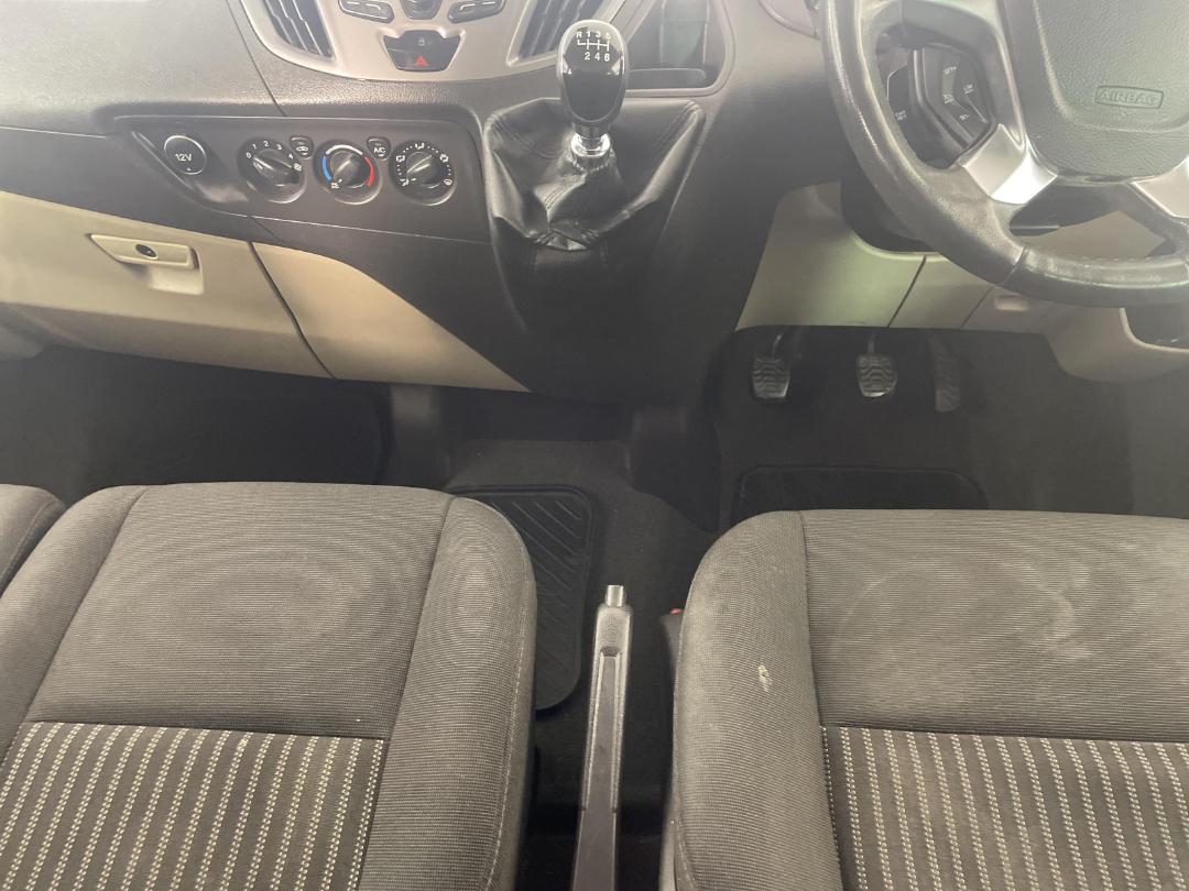 Photo '18' of Ford Transit