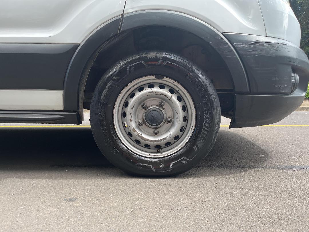 Photo '9' of Ford Transit