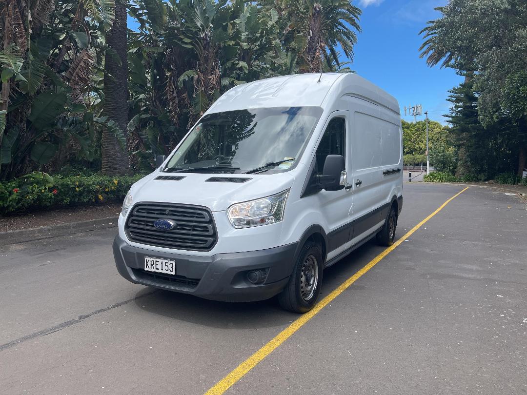 Photo '4' of Ford Transit