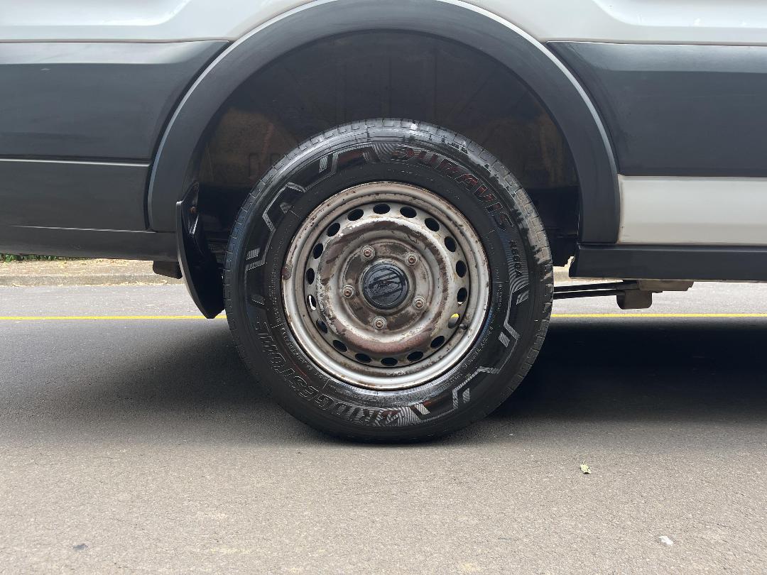 Photo '12' of Ford Transit