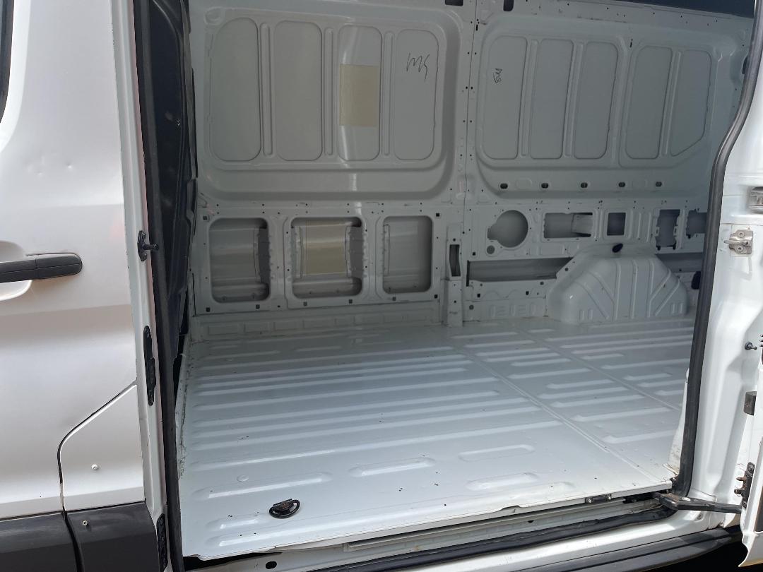 Photo '20' of Ford Transit