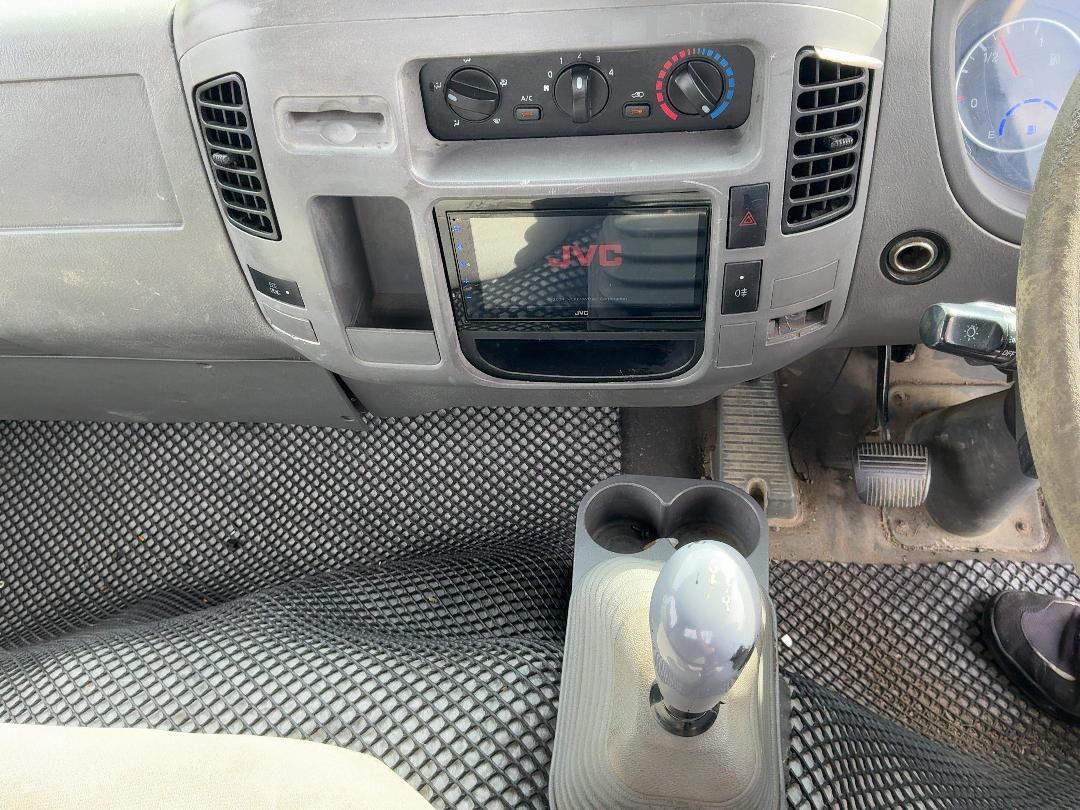 Photo '13' of Foton Aumark BJ1079A Flat Deck