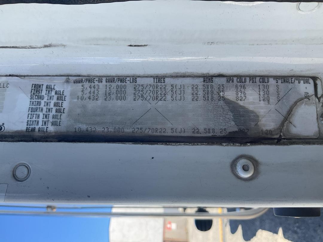 Photo '28' of Freightliner FRL ARGOSY 8X4 Cab Chassis Photo '28' of Freightliner FRL ARGOSY 8X4 Cab Chassis