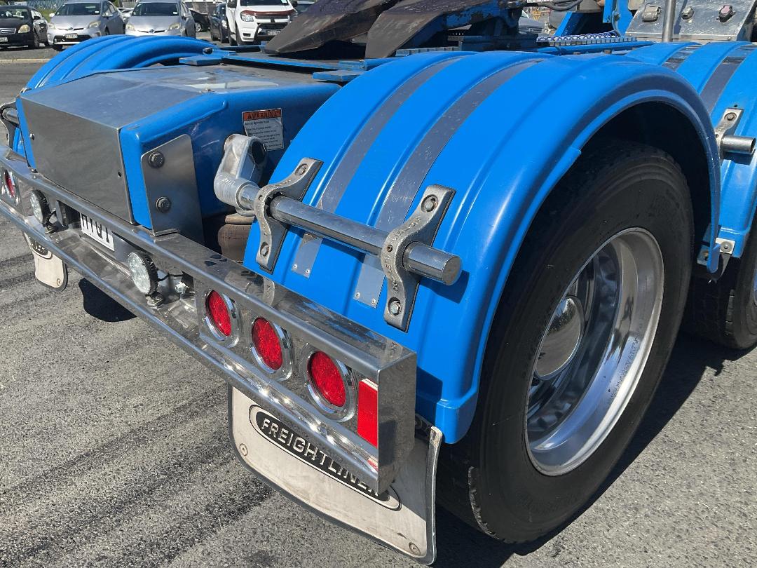 Photo '34' of FREIGHTLINER FRL ARGOSY 6X4 Tractor Unit Photo '34' of FREIGHTLINER FRL ARGOSY 6X4 Tractor Unit