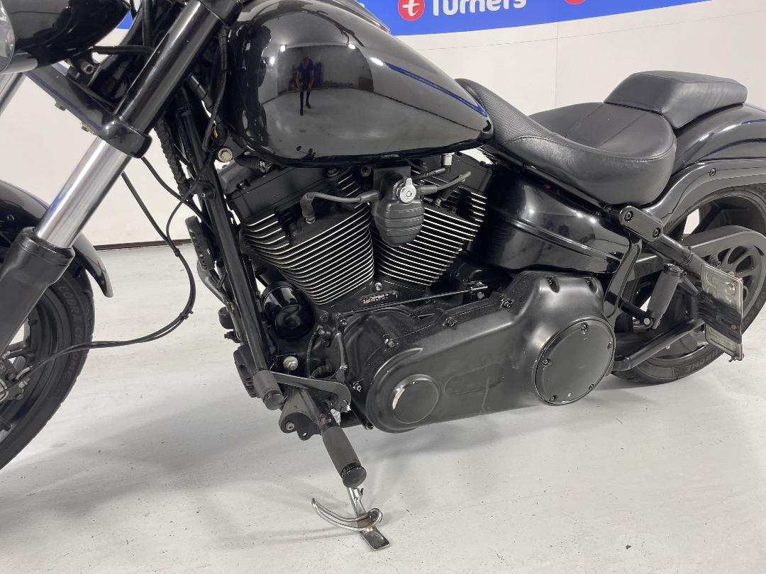 Photo '6' of Harley Davidson Breakout Photo '6' of Harley Davidson Breakout