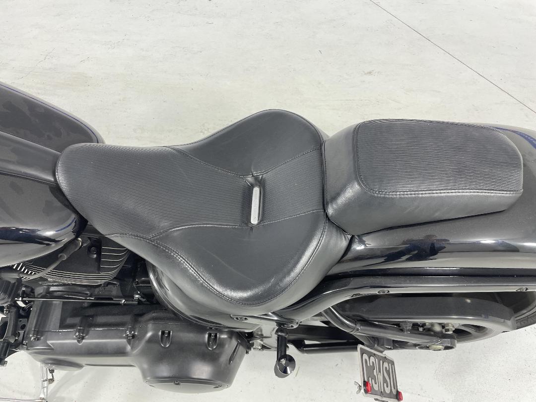 Photo '10' of Harley Davidson Breakout Photo '10' of Harley Davidson Breakout