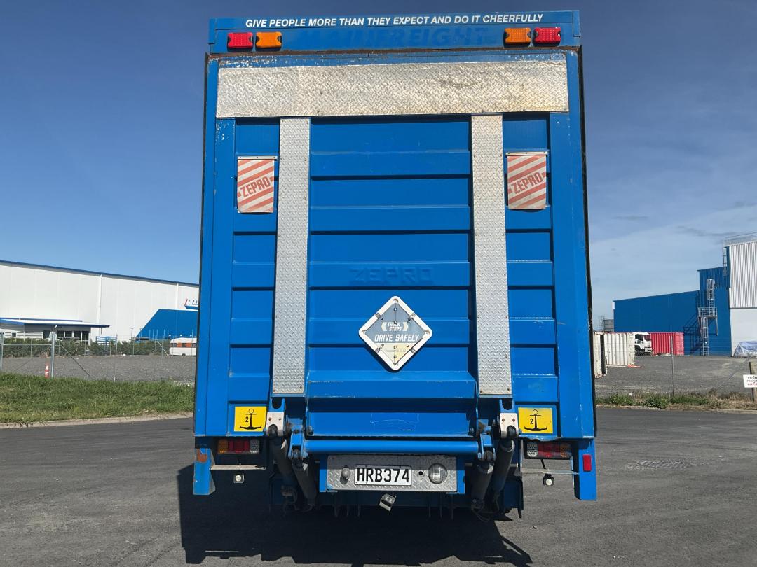 Photo '5' of Hino 500 FC7JLMA-ANU Curtainsider Photo '5' of Hino 500 FC7JLMA-ANU Curtainsider
