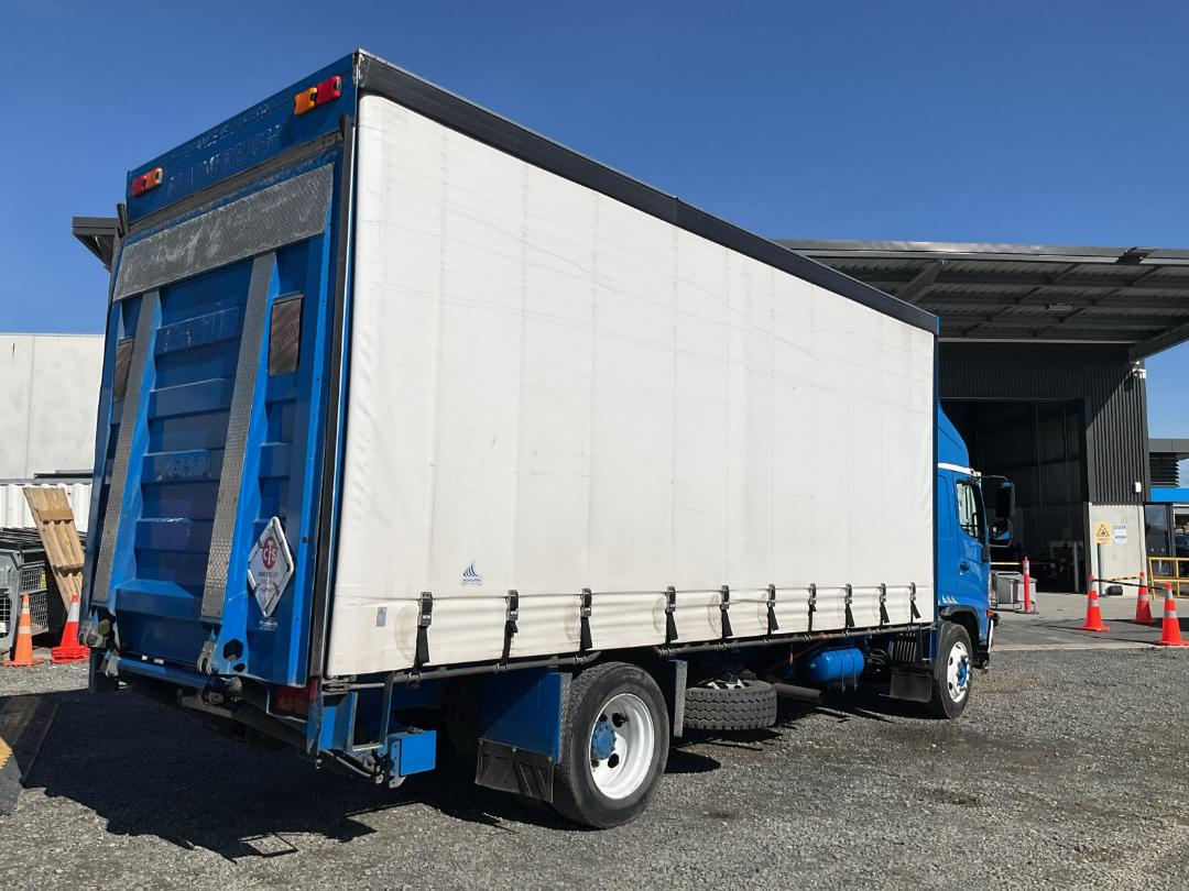Photo '4' of Hino 500 FG8JJKB-QGN Curtainsider