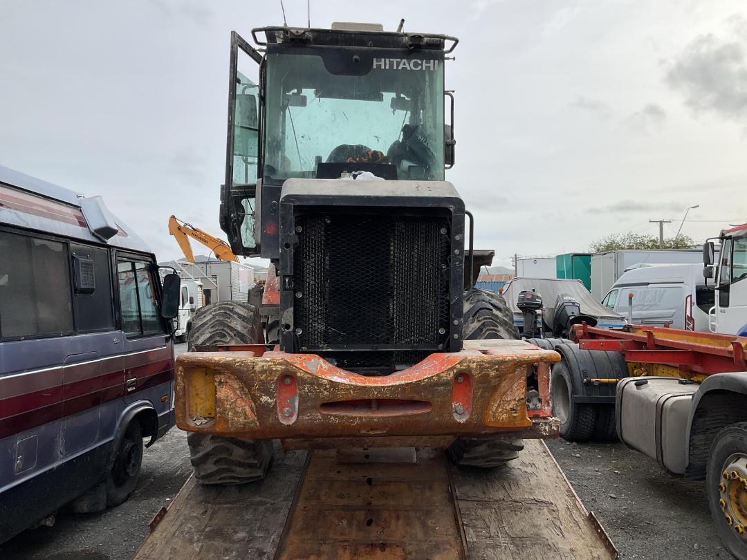 Photo '5' of Hitachi ZW100-5B Wheel Loader Photo '5' of Hitachi ZW100-5B Wheel Loader