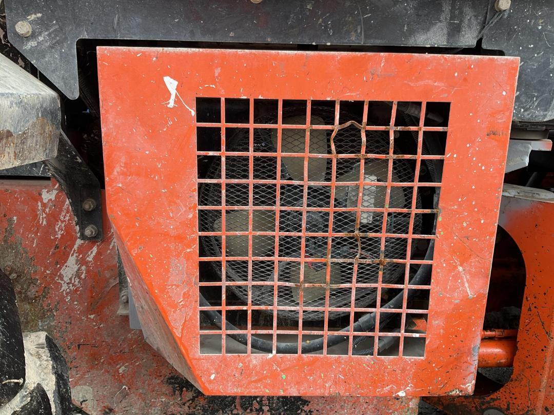Photo '31' of Hitachi ZW100-5B Wheel Loader Photo '31' of Hitachi ZW100-5B Wheel Loader