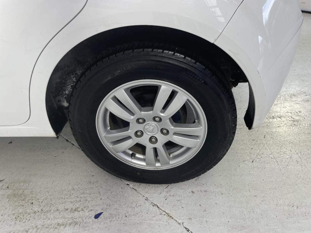 Photo '11' of Holden Barina Photo '11' of Holden Barina