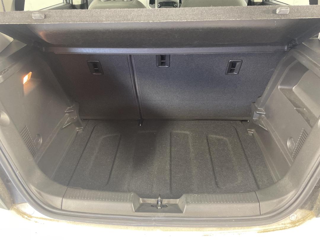 Photo '14' of Holden Barina