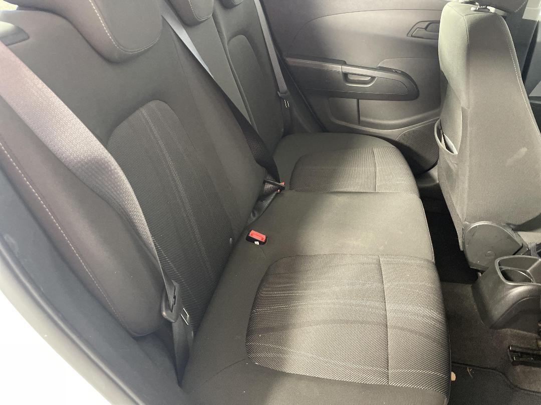 Photo '20' of Holden Barina