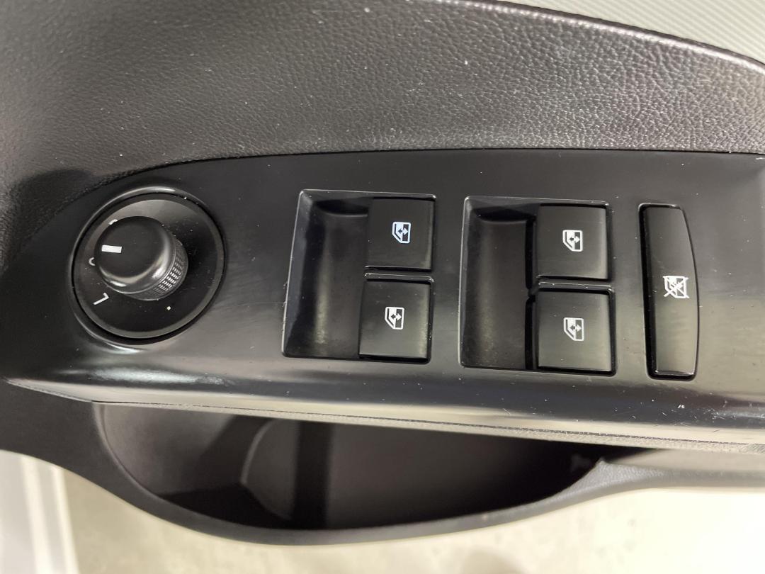 Photo '21' of Holden Barina CD Photo '21' of Holden Barina CD