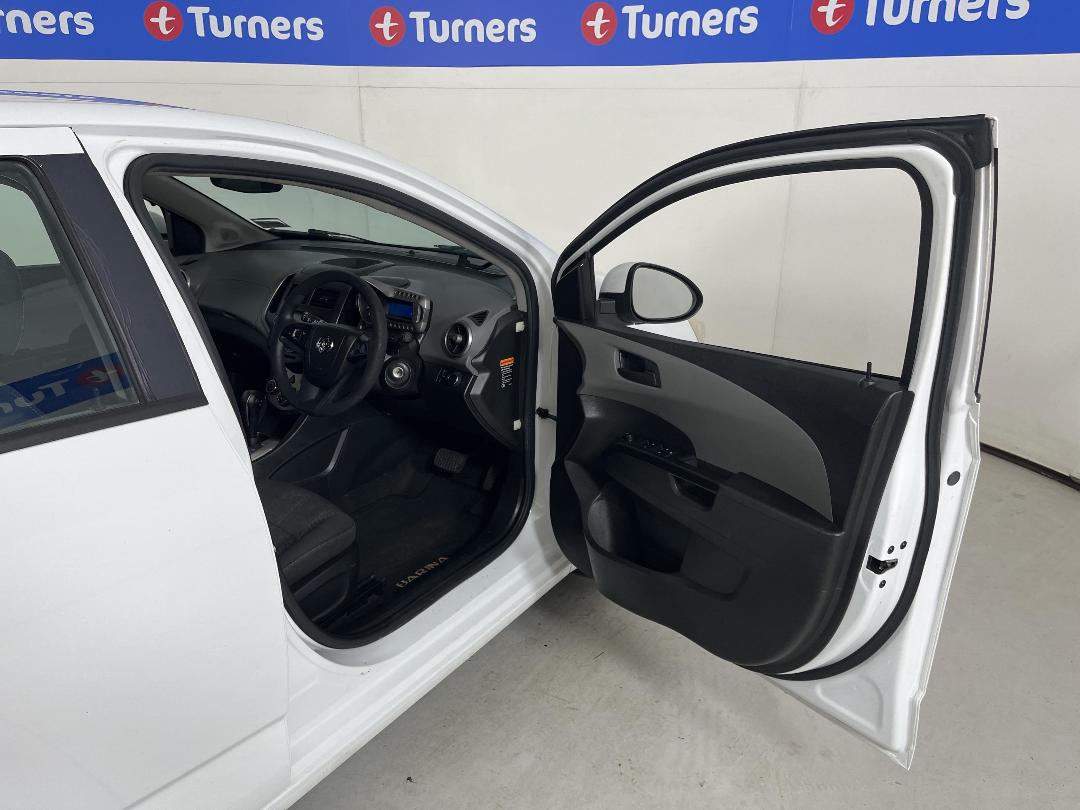 Photo '15' of Holden Barina Photo '15' of Holden Barina