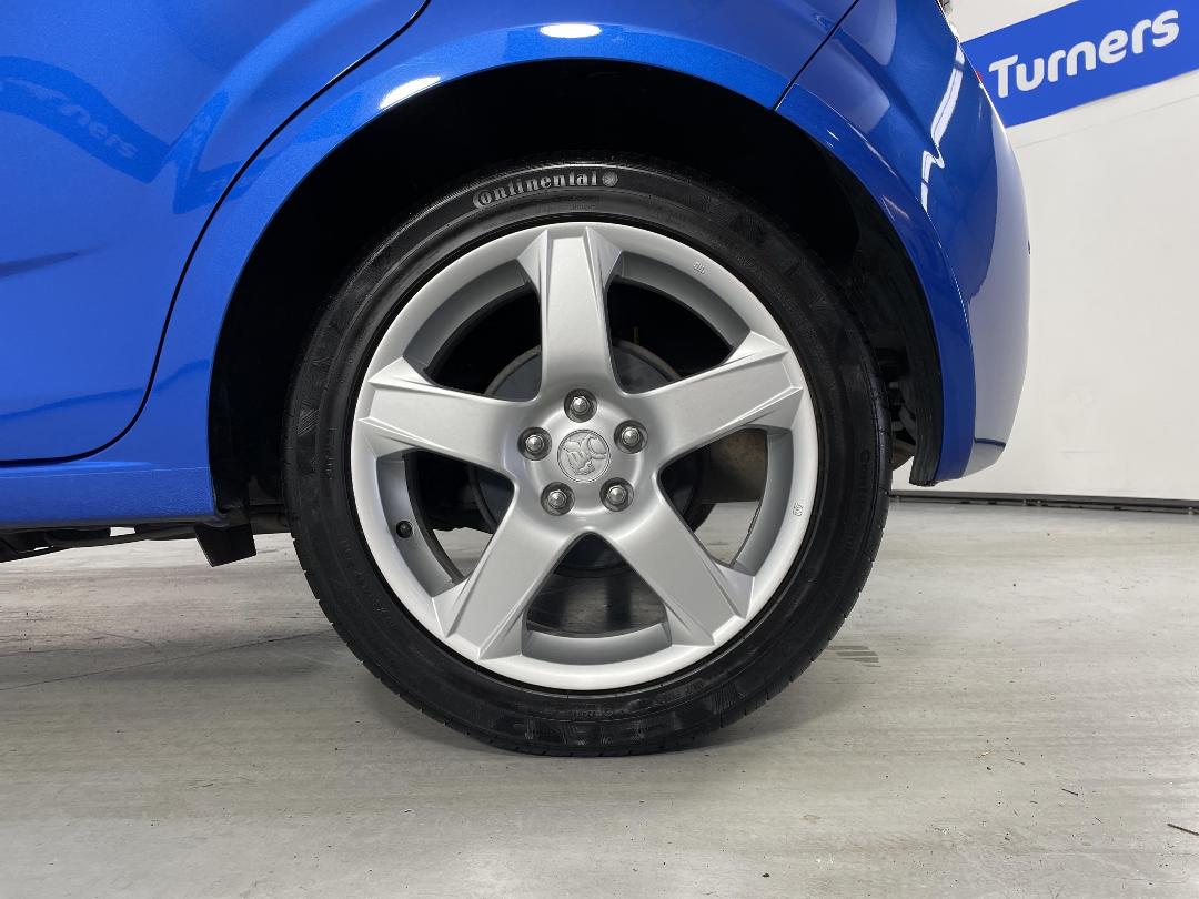 Photo '11' of Holden Barina