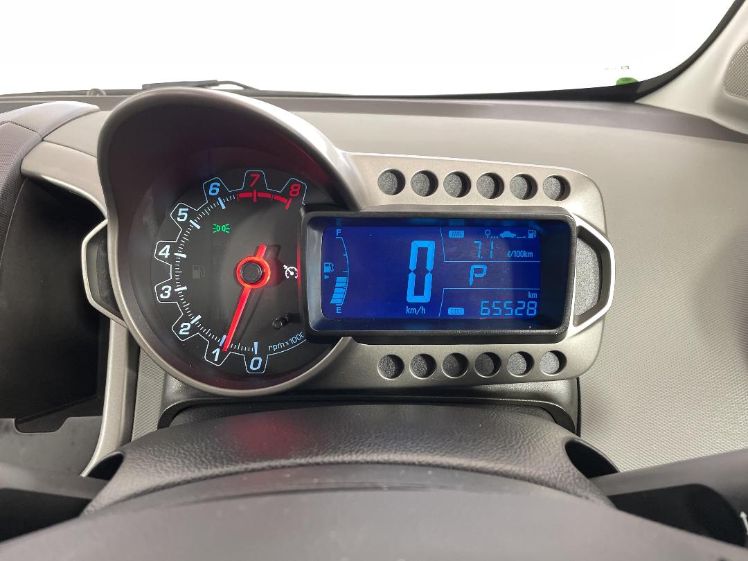 Photo '21' of Holden Barina