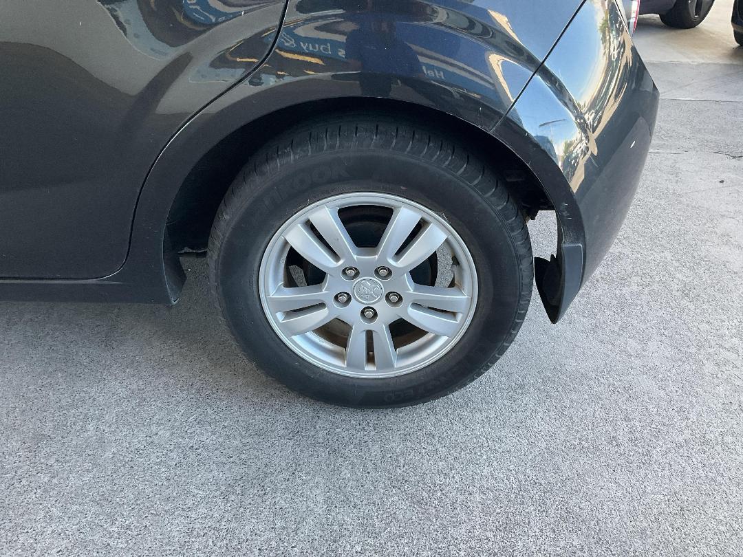 Photo '9' of Holden Barina CD