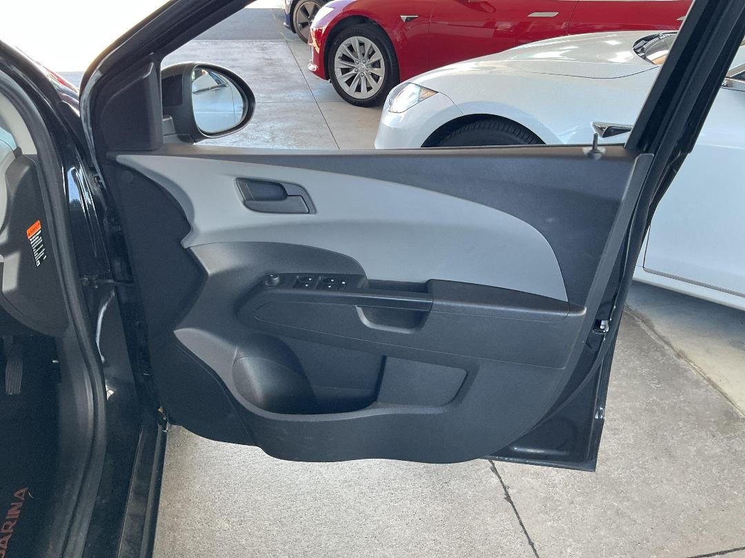 Photo '13' of Holden Barina CD