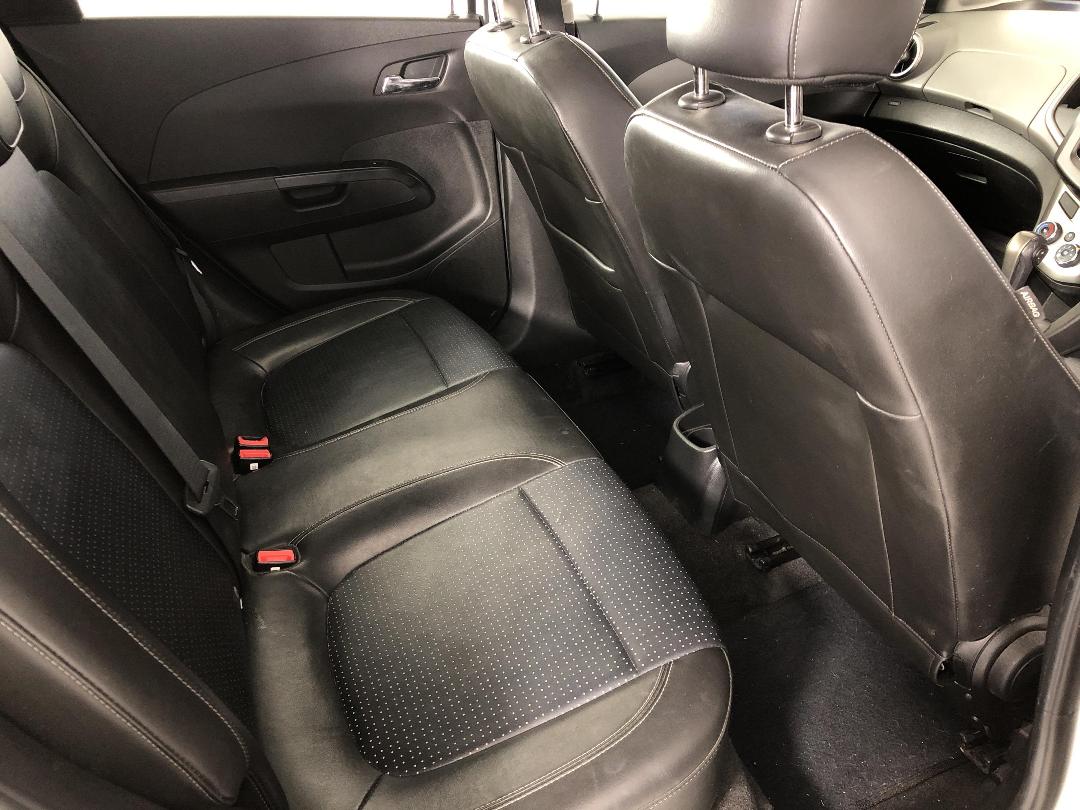 Photo '18' of Holden Barina CDX