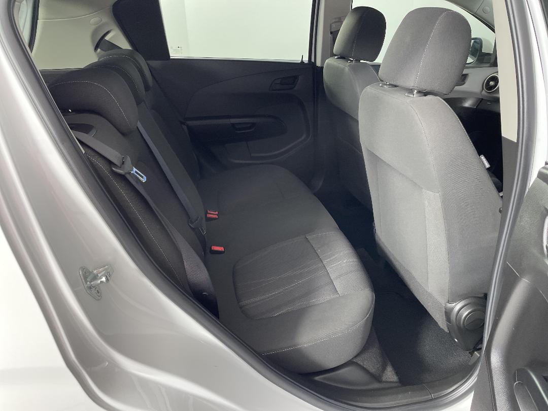 Photo '20' of Holden Barina