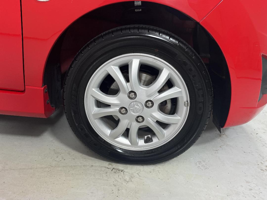 Photo '9' of Holden Barina Spark Photo '9' of Holden Barina Spark