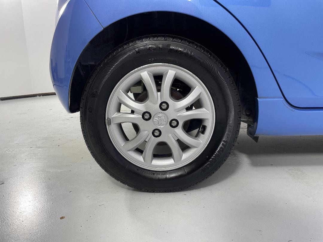 Photo '12' of Holden Barina Spark