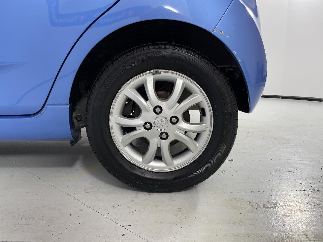 Photo '11' of Holden Barina Spark