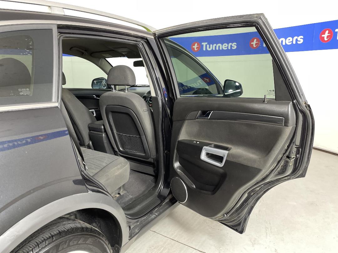 Photo '19' of Holden Captiva 5