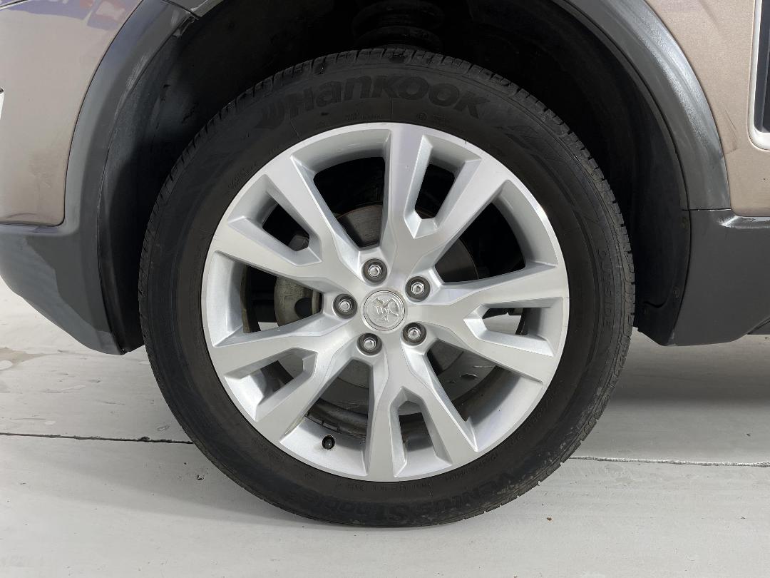 Photo '10' of Holden Captiva 5