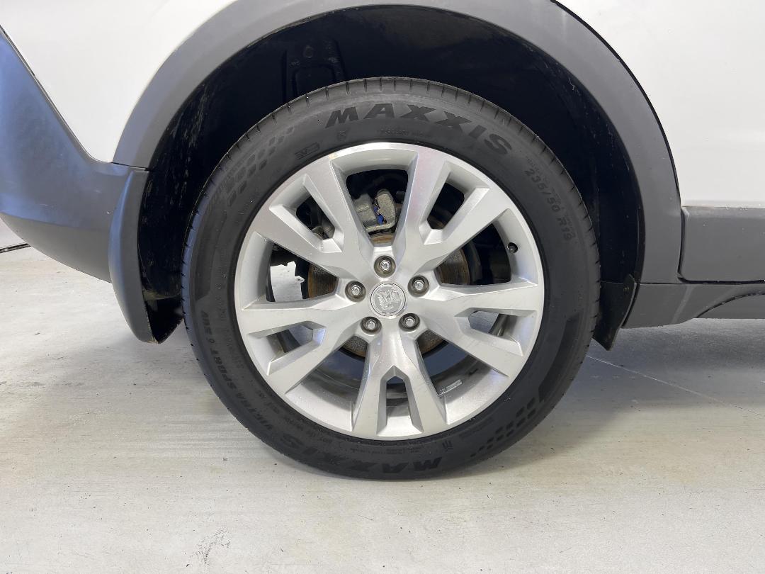 Photo '12' of Holden Captiva 5 Photo '12' of Holden Captiva 5