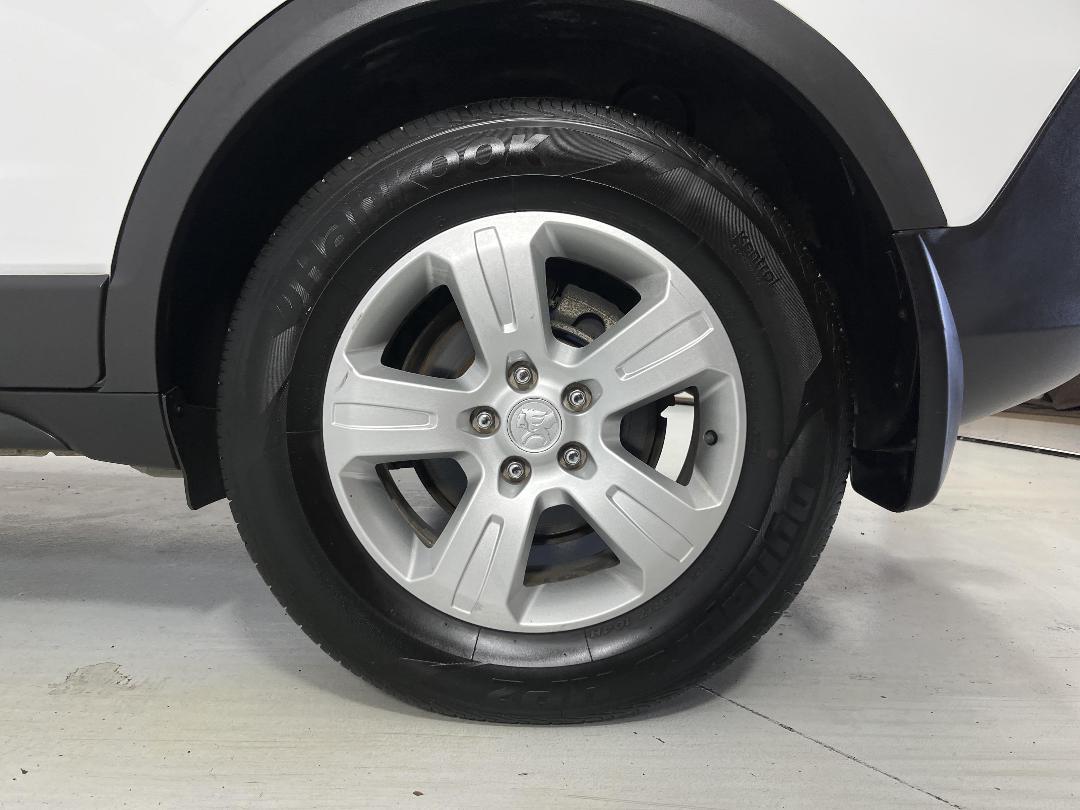 Photo '11' of Holden Captiva 5 Photo '11' of Holden Captiva 5