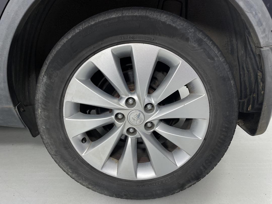 Photo '11' of Holden Captiva 5