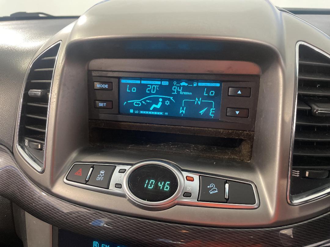 Photo '29' of Holden Captiva 7