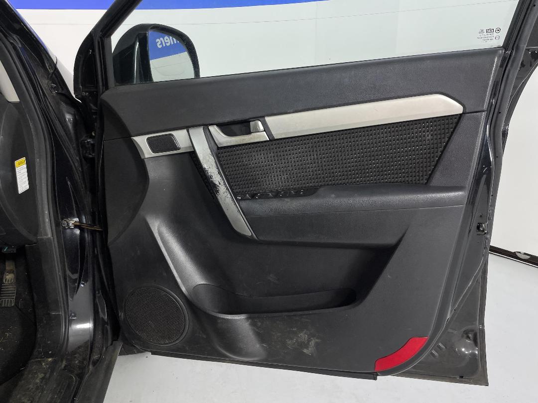 Photo '13' of Holden Captiva 7 SX