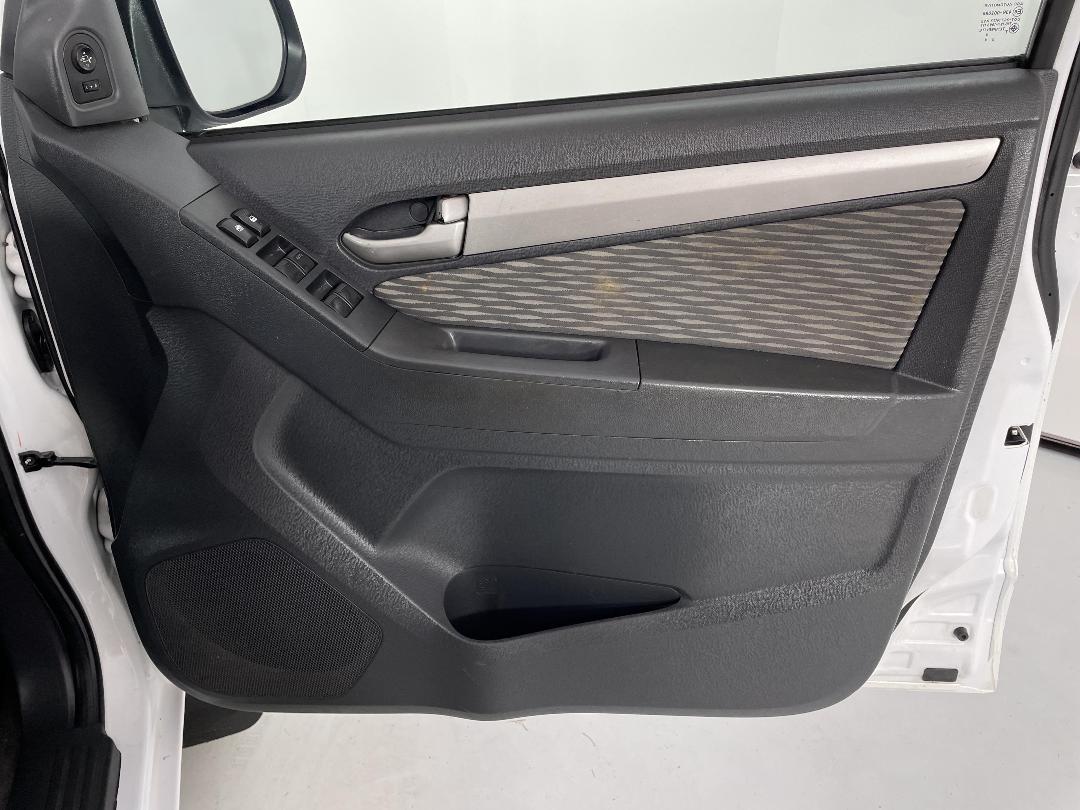 Photo '15' of Holden Colorado Photo '15' of Holden Colorado