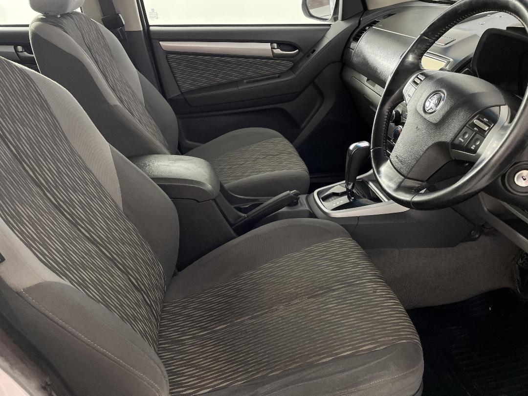 Photo '16' of Holden Colorado Photo '16' of Holden Colorado