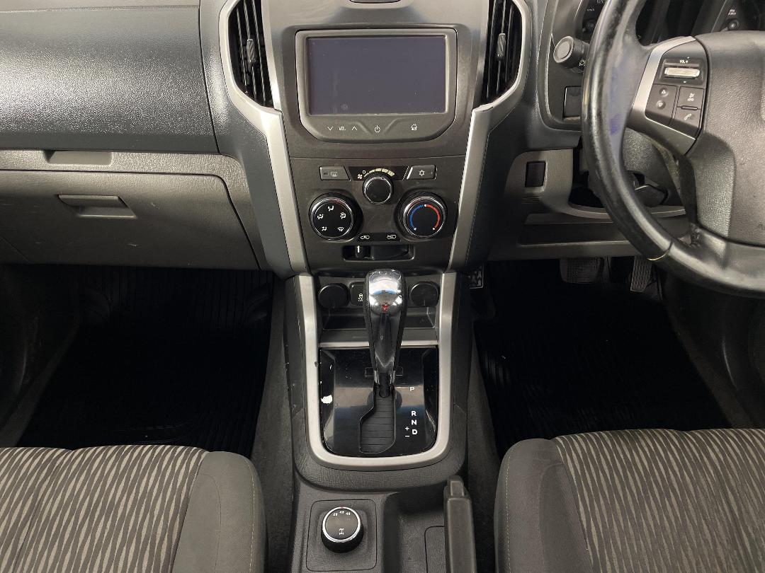 Photo '18' of Holden Colorado Photo '18' of Holden Colorado