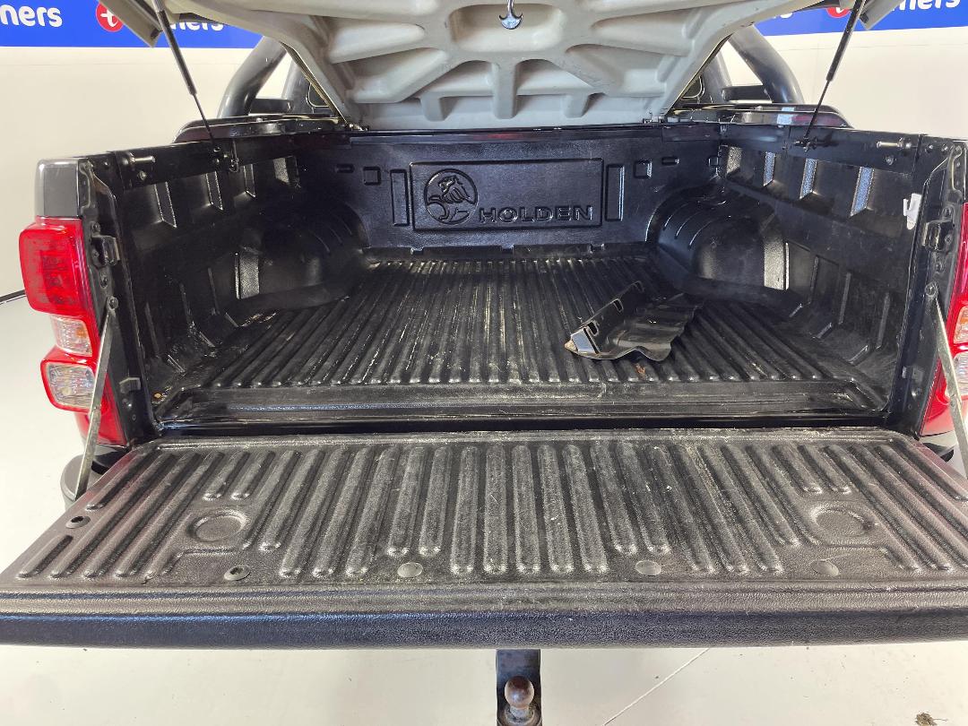 Photo '14' of Holden Colorado